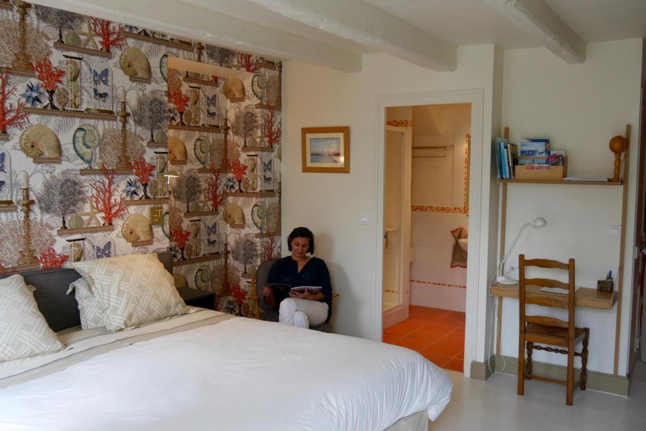 Bed and Breakfast Le Berceul La Richardais Exterior foto