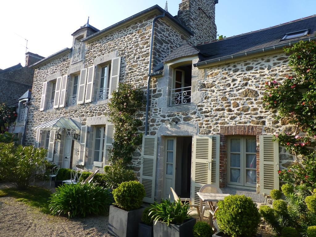 Bed and Breakfast Le Berceul La Richardais Exterior foto