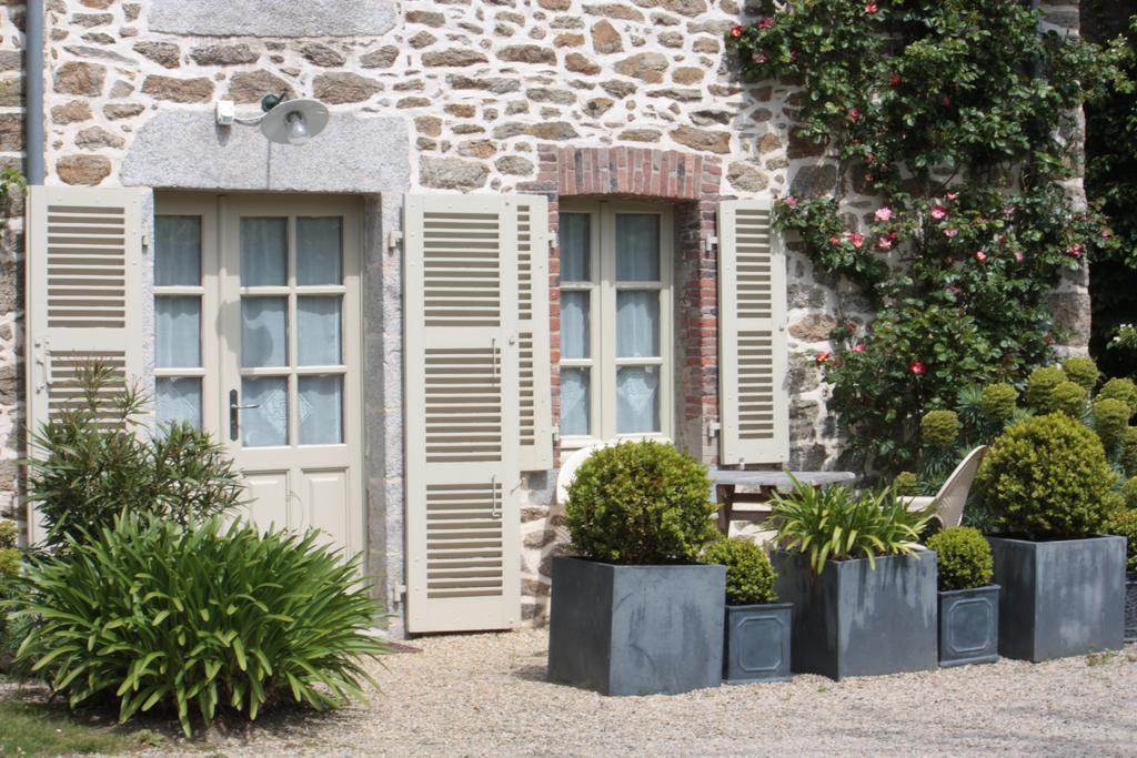 Bed and Breakfast Le Berceul La Richardais Exterior foto
