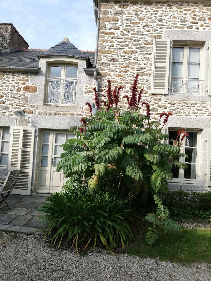Bed and Breakfast Le Berceul La Richardais Exterior foto